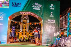 BIB: 188
                            <button type="button" onclick="openModal(21813732)" class="btn btn-primary btn-sm float-right btn-popup" data-toggle="modal" data-target=".modal-high-quality">
                        <i class="fas fa-shopping-cart"></i> Add to Cart
                    </button>
                                            <button type="button" onclick="isThisMe(21813732, true)" class="btn btn-success btn-sm float-right btn-popup btn-isme hidden" data-toggle="tooltip" data-placement="bottom" title="นี่คือรูปของคุณใช่ไหม คลิกที่นี่เพื่อเอาเข้าอัลบั้ม">
                        <i class="fas fa-plus"></i> Add to album
                    </button>
                    <button type="button" onclick="isThisMe(21813732, false)" class="btn btn-warning btn-sm float-right btn-popup btn-isnotme hidden">
                        <i class="fas fa-ban"></i> Remove from album
                    </button>